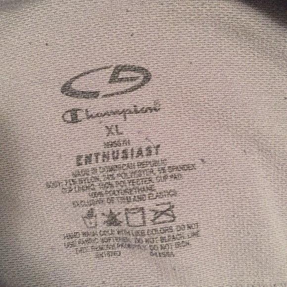 2 champion brand sports bras - Picture 4 of 4